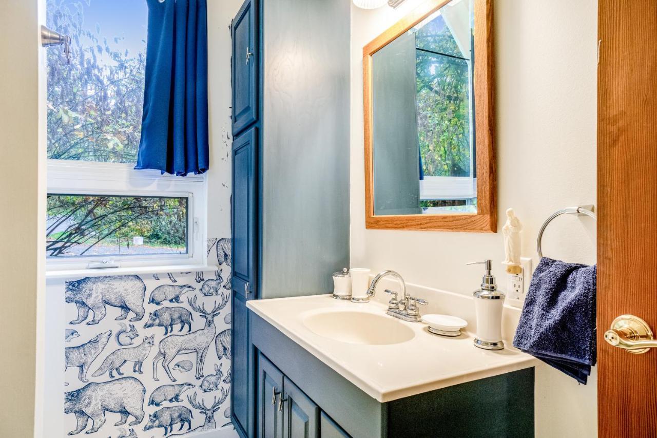 Enchanted Cottage Vashon Exterior photo